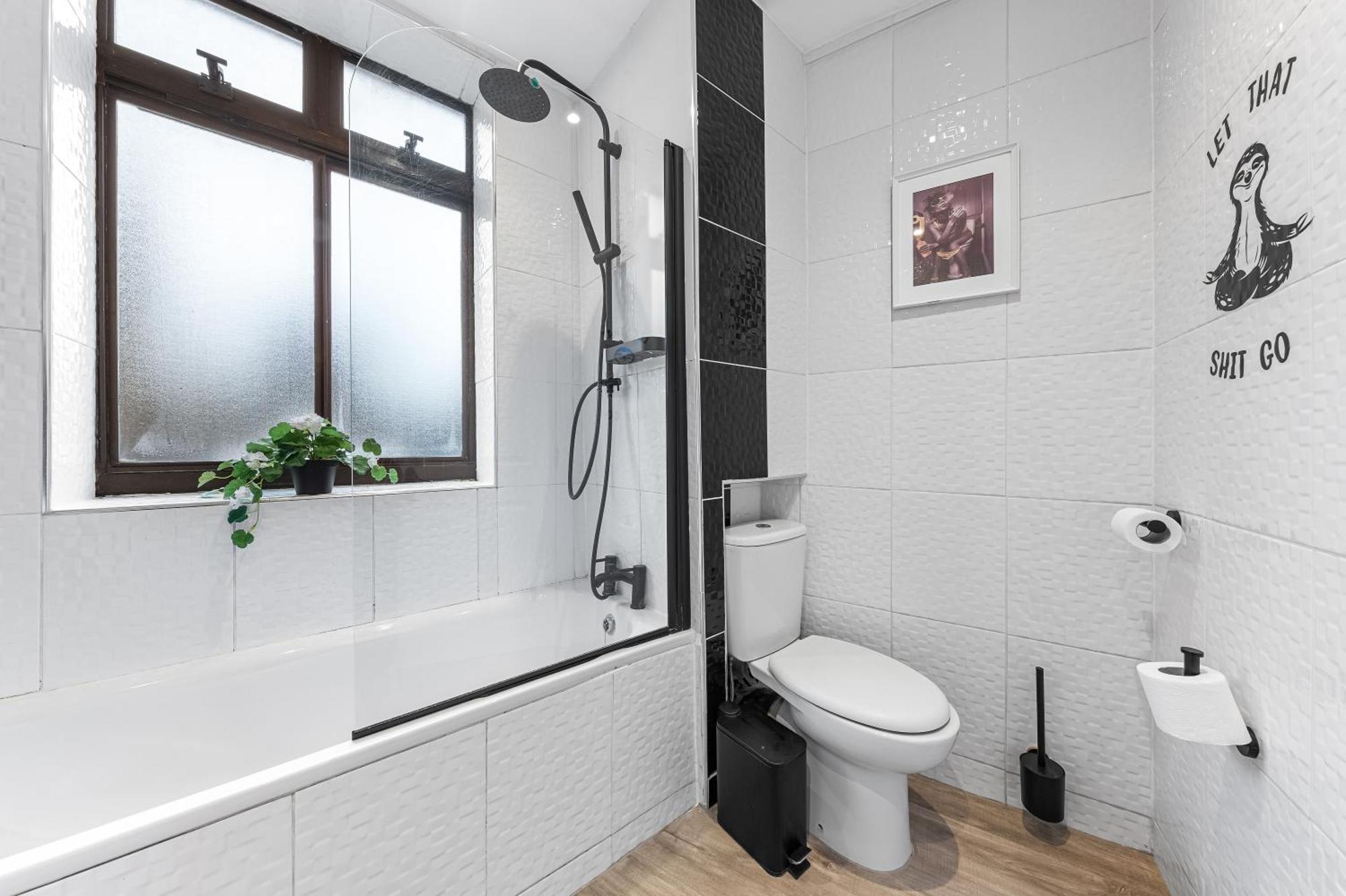 Stylish, Fully Equipped Central Apartment Beside Hyde Park 런던 외부 사진
