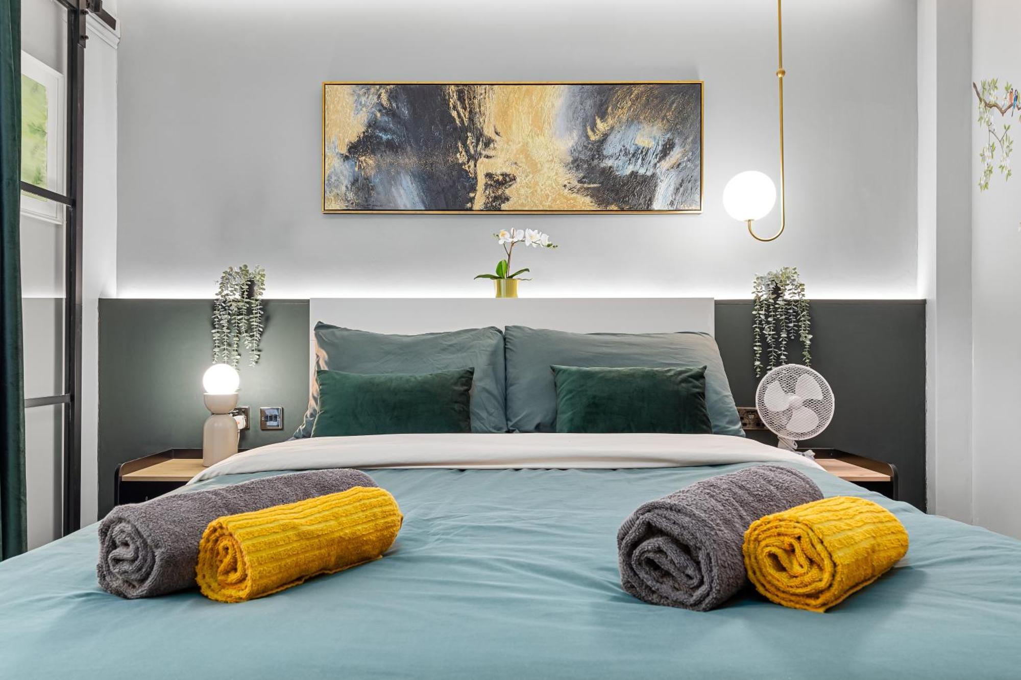 Stylish, Fully Equipped Central Apartment Beside Hyde Park 런던 외부 사진